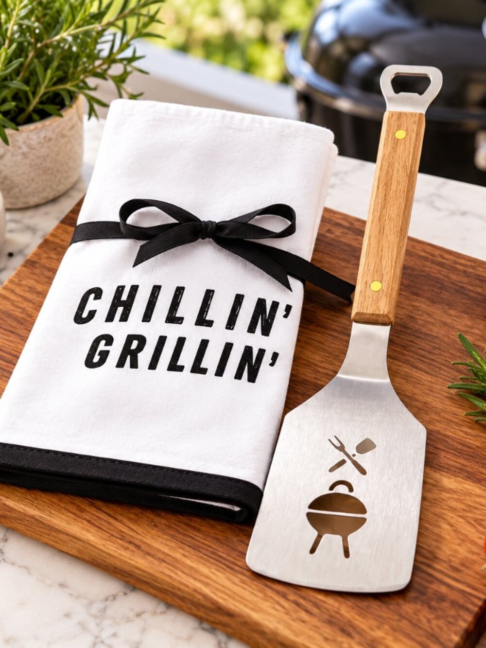 Chillin’ and Grillin’ BBQ Gift Set – Cotton Tea Towel & Stainless Steel Spatula